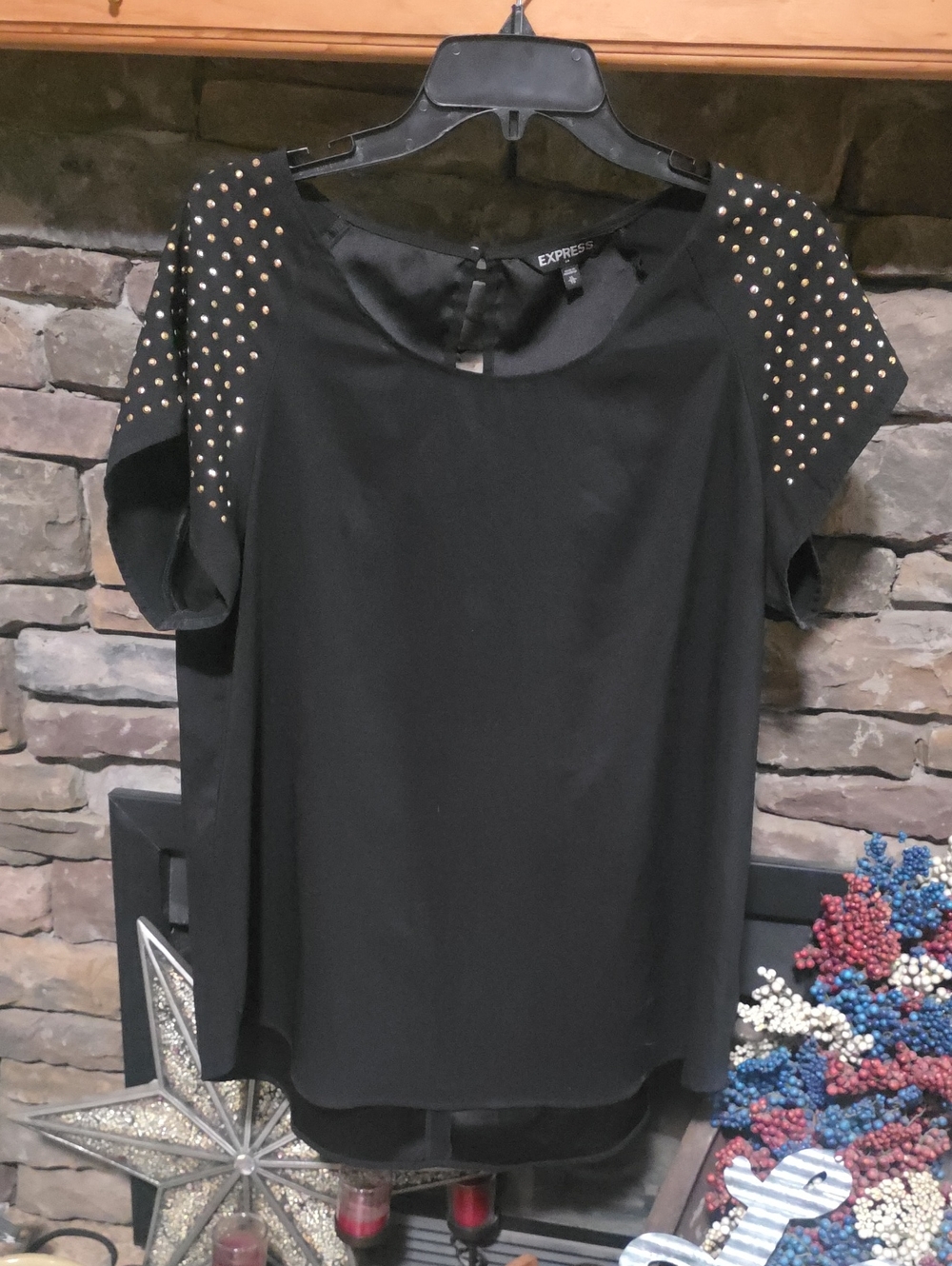 Express Gold Studded Sleeve Top Sz XL